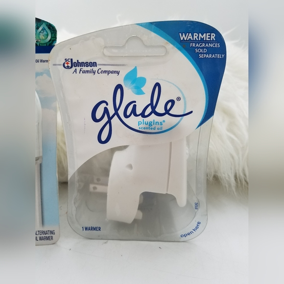 Febreze Accents Febreze And Glade Plugins Poshmark